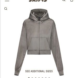 NWT SKIMS Velour hoodie